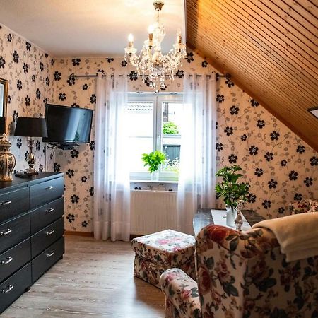 Das Blaue Haus Daufenbach Eksteriør billede